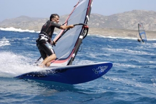  Expertos en windsurf.JPG 